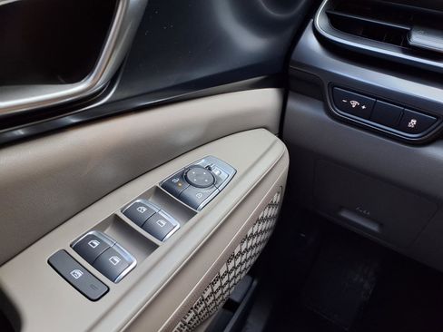 New 2026 Kia Carnival FWD image 12