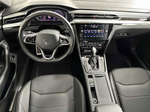 Used 2022 Volkswagen Arteon SE image 13