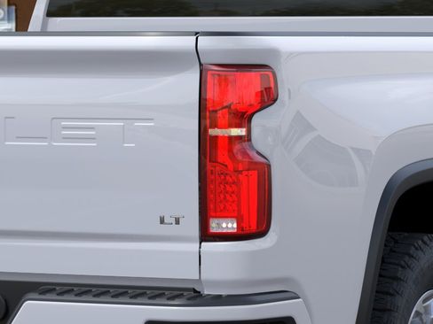 New 2026 Chevrolet Silverado 2500 LT w/ Z71 Chrome Sport Edition AWD/4WD image 11