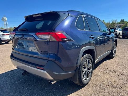 Used 2022 Toyota RAV4 Limited w/ Limited Grade Weather Package AWD/4WD image 5