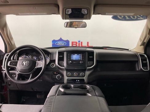 Used 2019 RAM 1500 Big Horn RWD image 17