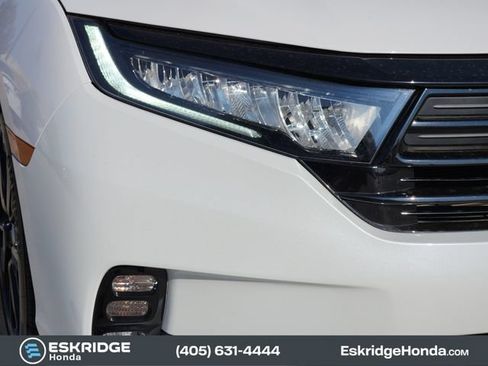 Used 2024 Honda Odyssey Sport image 9