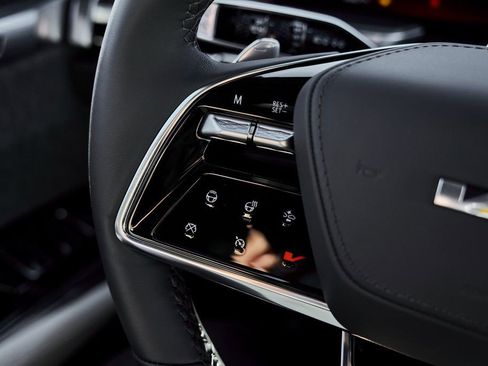 Used 2026 Cadillac Escalade V image 71