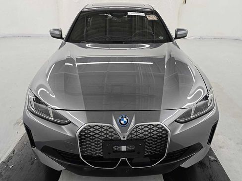 Used 2025 BMW i4 xDrive40i w/ Premium Package AWD/4WD image 2