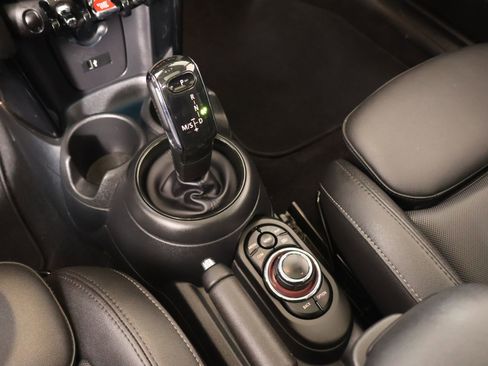 Used 2023 MINI Cooper S w/ Premium Package FWD image 8