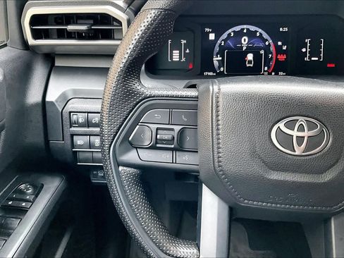 Used 2024 Toyota Tacoma SR AWD/4WD image 24
