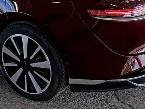 Used 2024 Lucid Air Touring AWD/4WD image 16