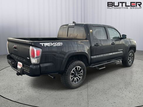 Certified 2021 Toyota Tacoma TRD Sport image 5