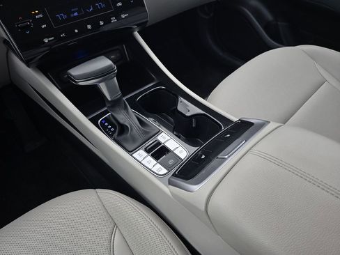 Used 2023 Hyundai Tucson SEL w/ Convenience Package image 16