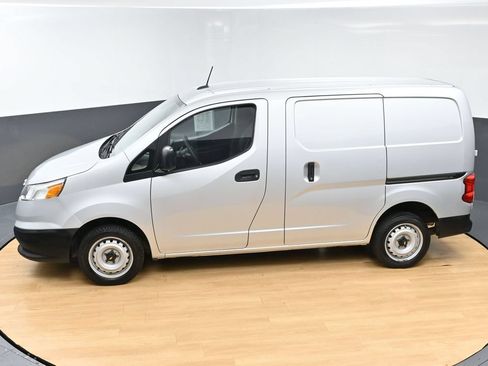 Used 2017 Chevrolet City Express LT w/ Technology Package FWD image 40