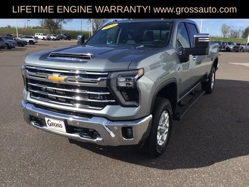 Used 2024 Chevrolet Silverado 2500 LTZ w/ LTZ Convenience Package AWD/4WD image 5