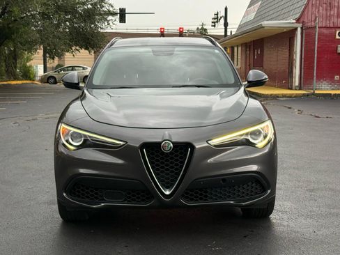 Used 2018 Alfa Romeo Stelvio Sport w/ Quick Order Package 22J Sport AWD/4WD image 5