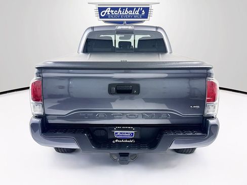 Used 2021 Toyota Tacoma TRD Sport image 5