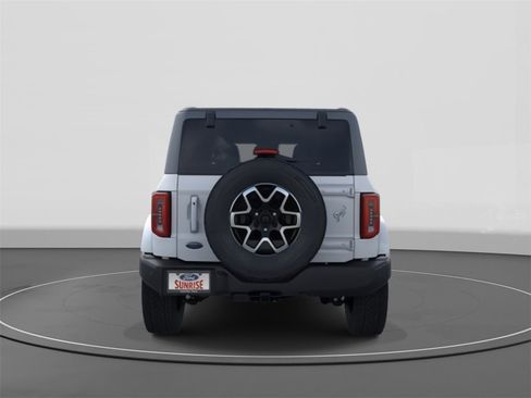 New 2025 Ford Bronco Outer Banks image 5