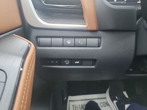 New 2026 Nissan Rogue Platinum image 32