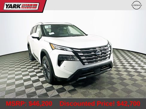 New 2026 Nissan Rogue Platinum w/ Tech Package AWD/4WD image 1