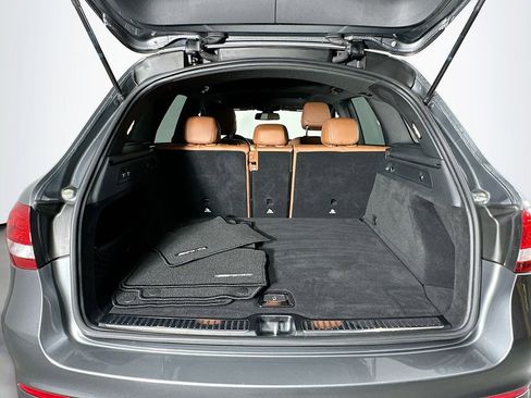 Used 2018 Mercedes-Benz GLC 43 AMG 4MATIC image 28