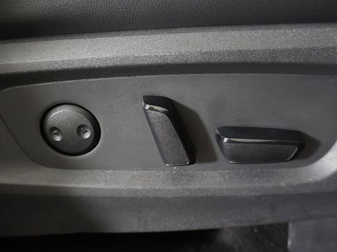 Used 2023 Nissan Pathfinder SL w/ Lighting Package (N92) image 36