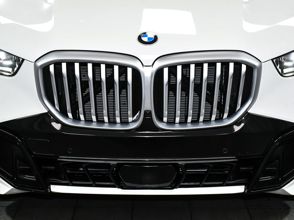Used 2026 BMW X5 xDrive40i AWD/4WD image 74
