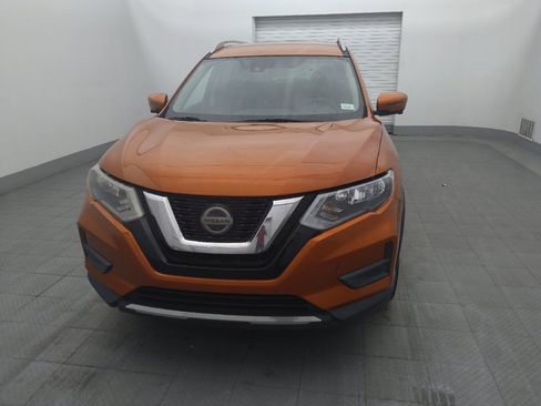 Used 2019 Nissan Rogue SV w/ Premium Package FWD image 15