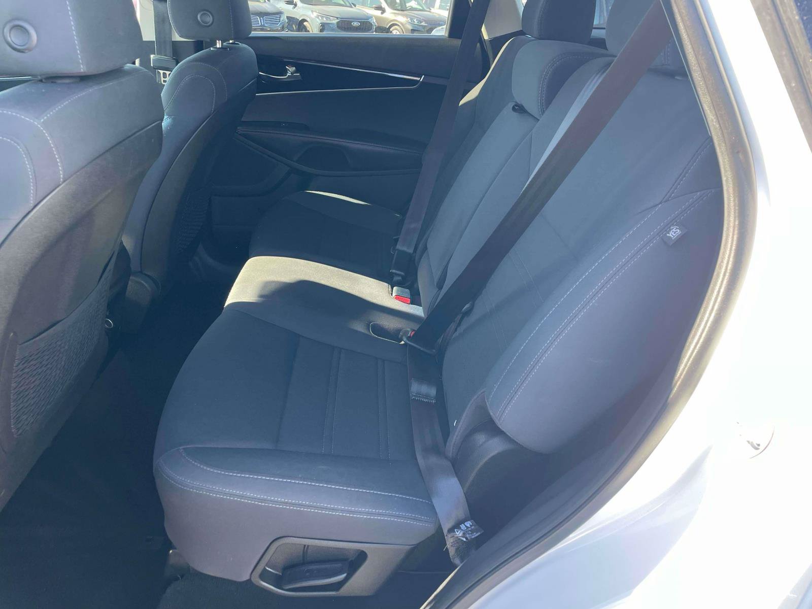 Used 2019 Kia Sorento AWD V6 image 13