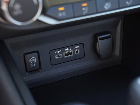 Certified 2024 Nissan Sentra SV image 15