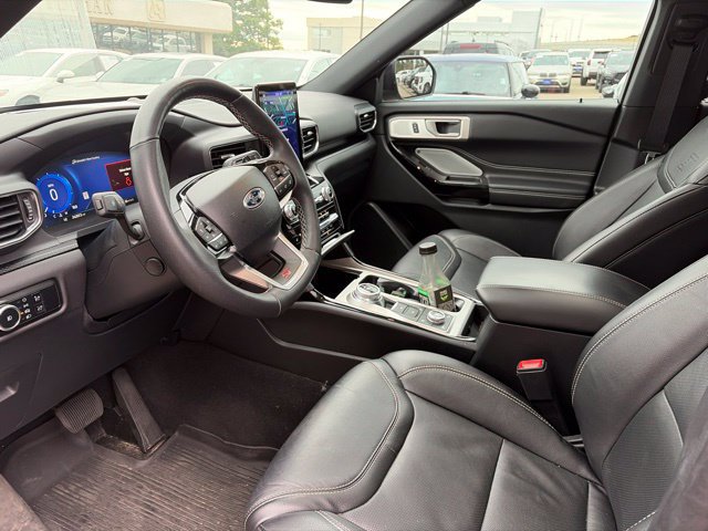 Used 2024 Ford Explorer ST w/ Equipment Group 401A AWD/4WD image 12