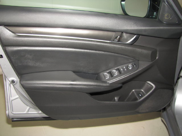 Certified 2022 Honda Accord Sport image 33