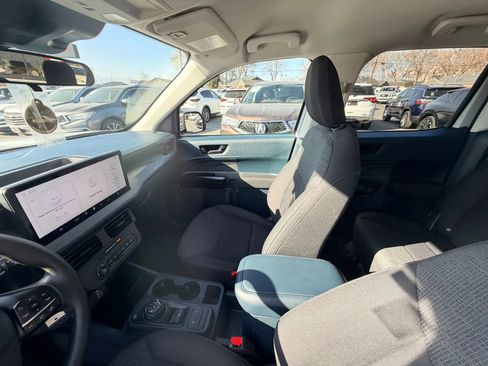 Used 2025 Ford Maverick XL w/ Equipment Group 102A image 12