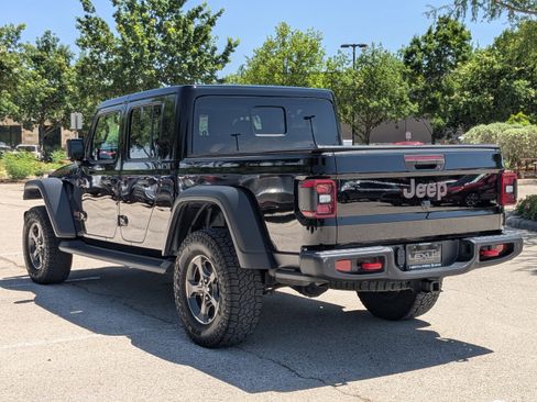 Used 2020 Jeep Gladiator Rubicon AWD/4WD image 3
