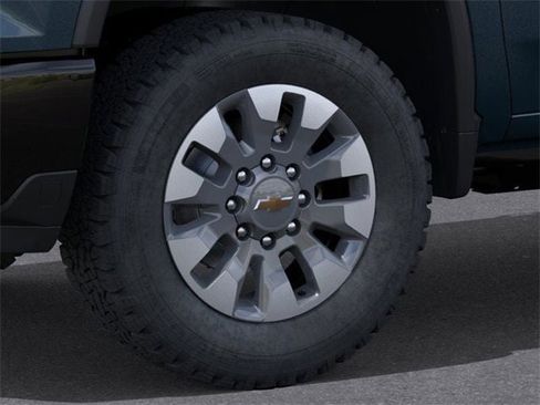 New 2026 Chevrolet Silverado 2500 Custom image 9