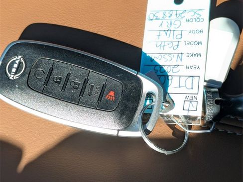 New 2025 Nissan Pathfinder Platinum w/ Cargo Package image 38