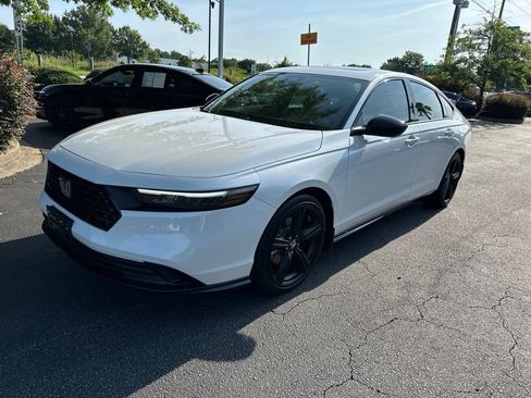 Certified 2025 Honda Accord Sport image 7