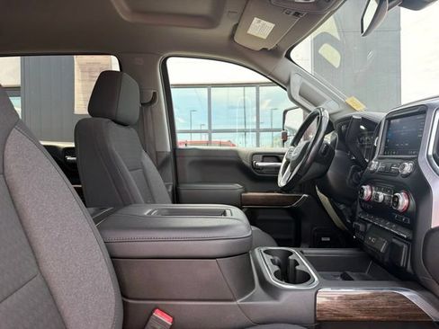 Used 2021 GMC Sierra 1500 Elevation w/ Preferred Package AWD/4WD image 10