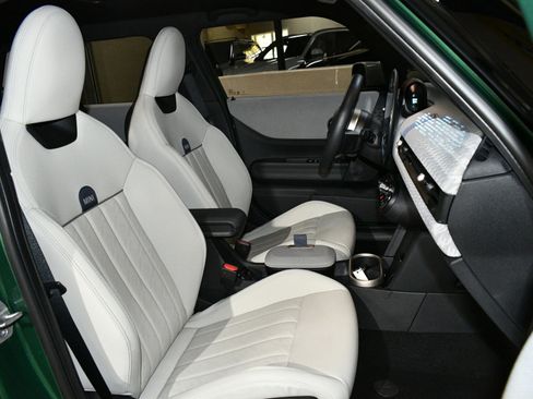 Used 2025 MINI Cooper S image 8