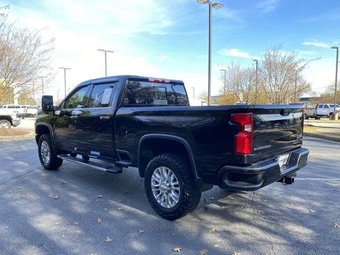 Used 2023 Chevrolet Silverado 3500 High Country image 7