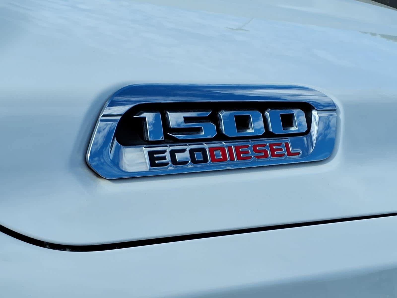 Used 2021 RAM 1500 Laramie w/ Sport Appearance Package AWD/4WD image 13