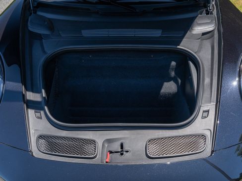 Certified 2023 Porsche 911 GT3 RWD image 18