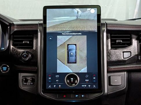 Certified 2022 Ford Expedition Max Limited image 36