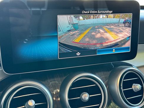 Used 2019 Mercedes-Benz C 300 Sedan image 13