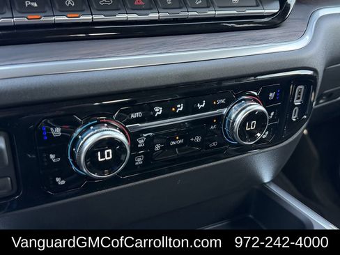 New 2026 GMC Sierra 1500 SLT AWD/4WD image 16