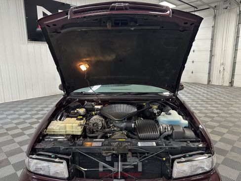 Used 1995 Chevrolet Impala SS RWD image 46