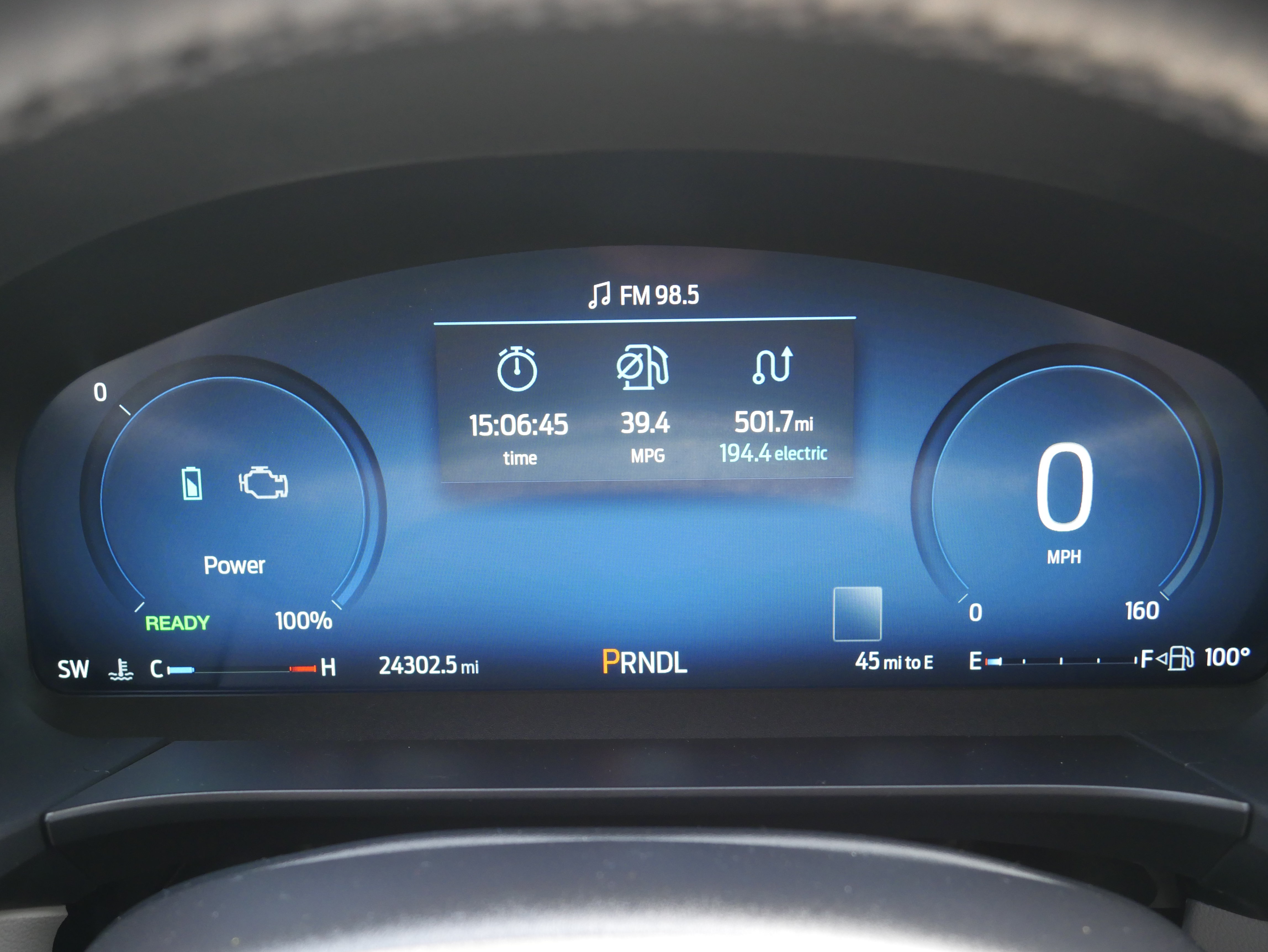 Used 2024 Ford Escape Platinum w/ Premium Technology Package AWD/4WD image 35