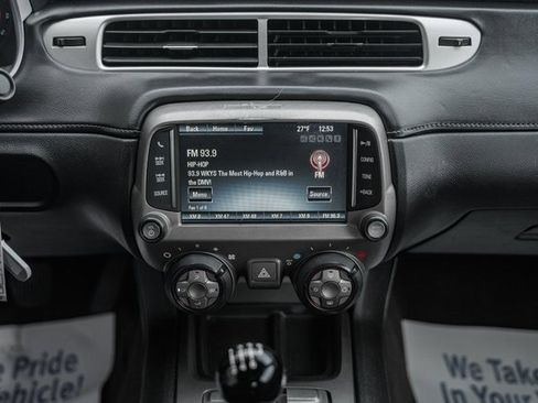 Used 2015 Chevrolet Camaro SS image 28
