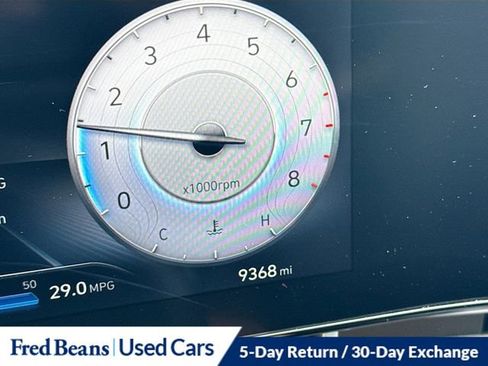 Used 2023 Hyundai Elantra Limited image 12