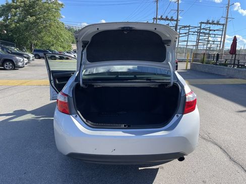 Used 2014 Toyota Corolla S FWD image 13