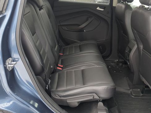 Used 2018 Ford Escape Titanium image 25