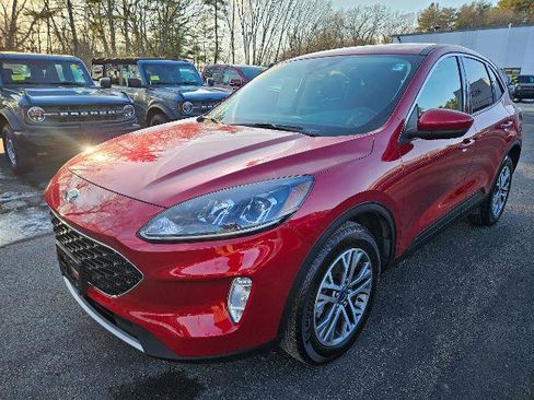 Certified 2022 Ford Escape SEL w/ Class II Trailer Tow Package AWD/4WD image 1