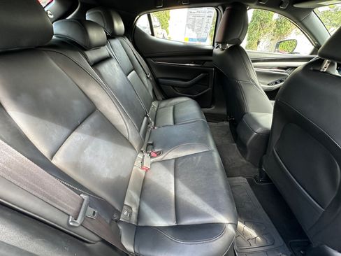 Used 2019 MAZDA MAZDA3 Hatchback FWD image 15