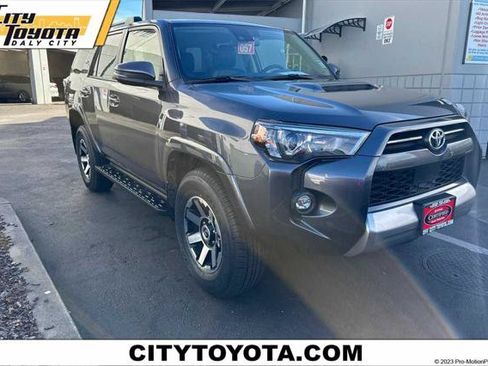 Certified 2023 Toyota 4Runner TRD Off-Road Premium AWD/4WD image 1